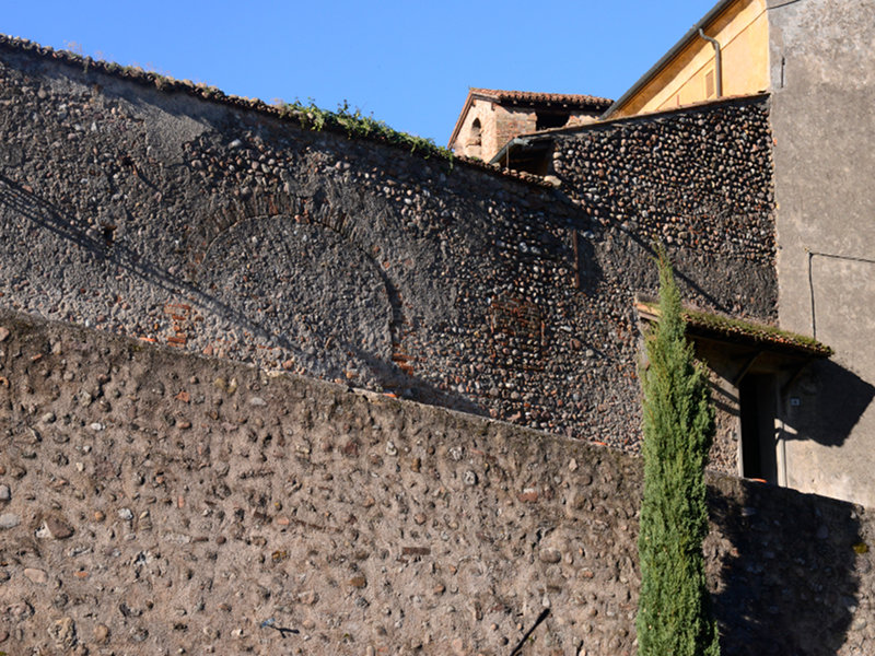 Le mura di Volta Mantovana