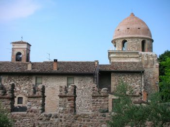 Solferino, castle\'s western walls