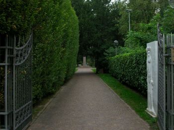 Parco Andreas Hofer, particolare dell\'ingresso